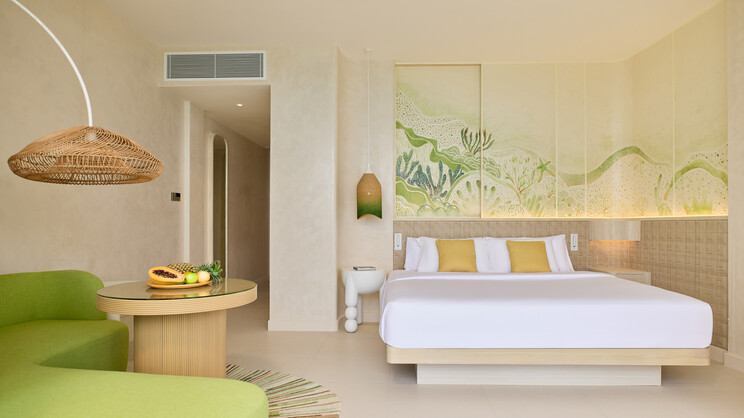 Mirage Panoramic Room